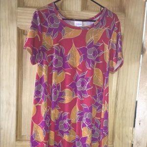 LuLaRoe M Carly